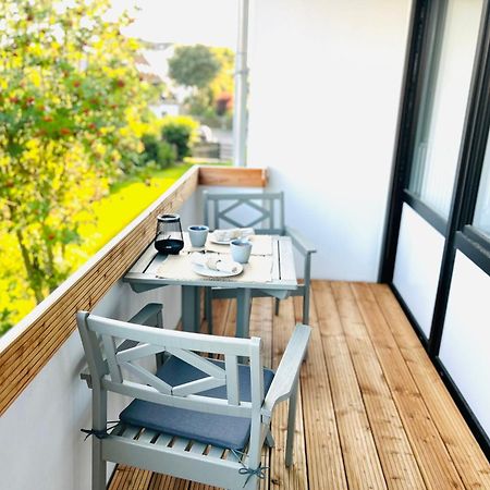 Neu - Frisch Renoviertes Ferienapartment "Waterkant" Бюзум Екстер'єр фото